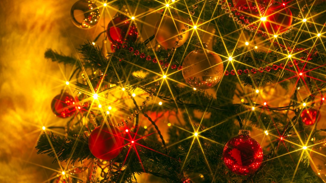 Shiny Christmas Wallpaper for Social Media Google Plus Cover