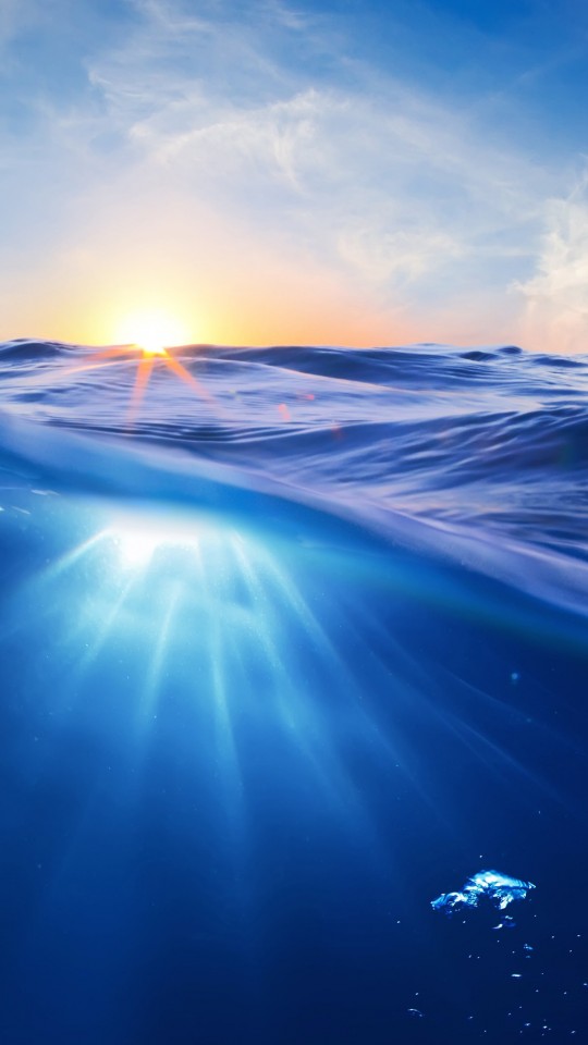 Sunrise Half Underwater Wallpaper for SAMSUNG Galaxy S4 Mini