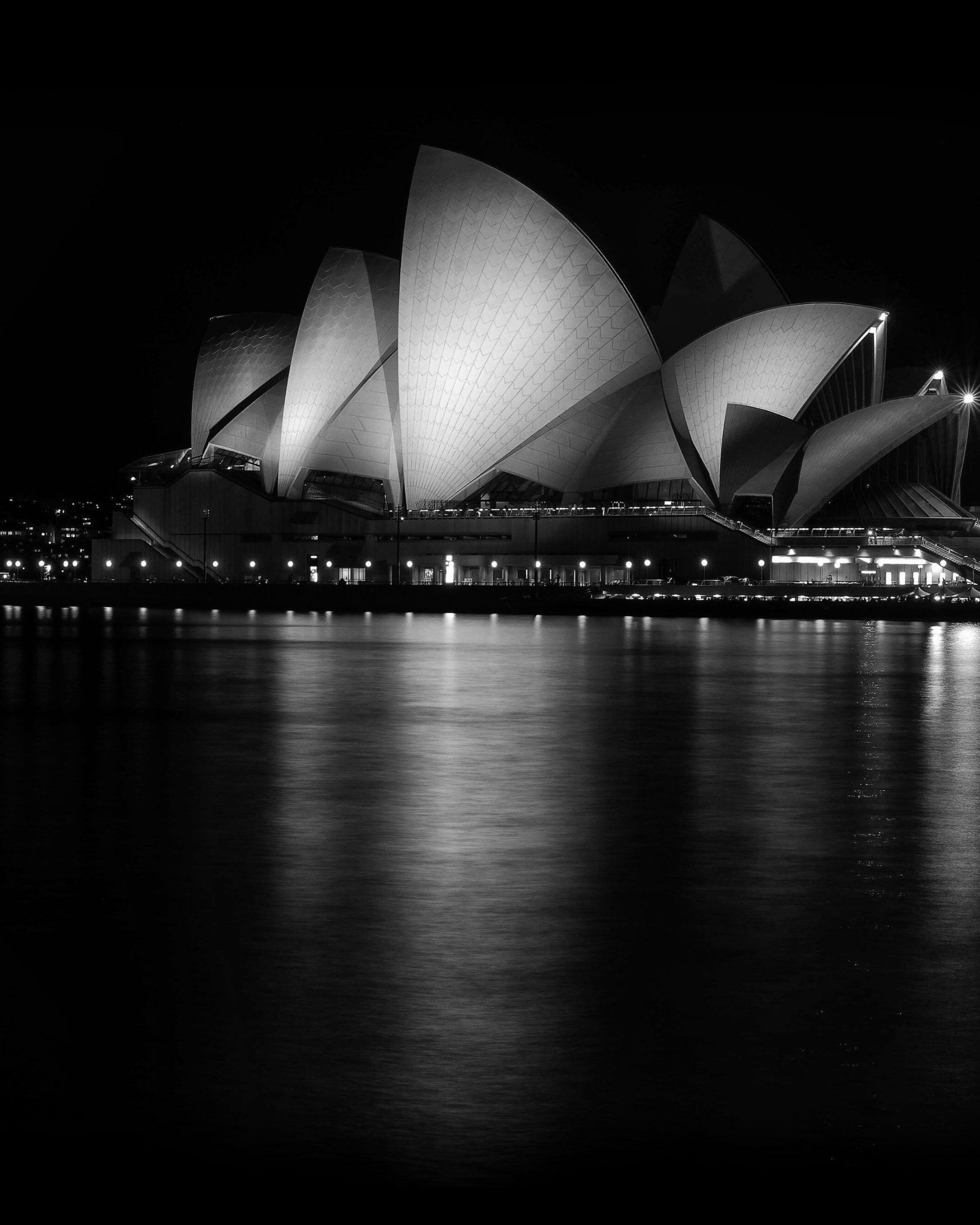 Sydney Opera House at Night in Black & White Wallpaper for Google Nexus 7
