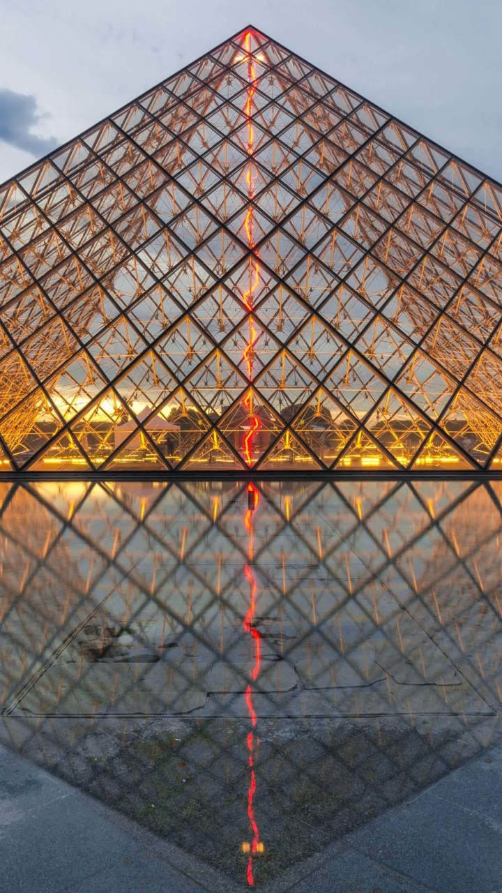The Louvre Wallpaper for SAMSUNG Galaxy Note 2