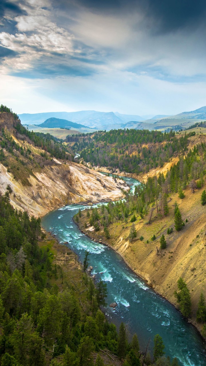The River, Grand Canyon of Yellowstone National Park, USA Wallpaper for Motorola Moto G