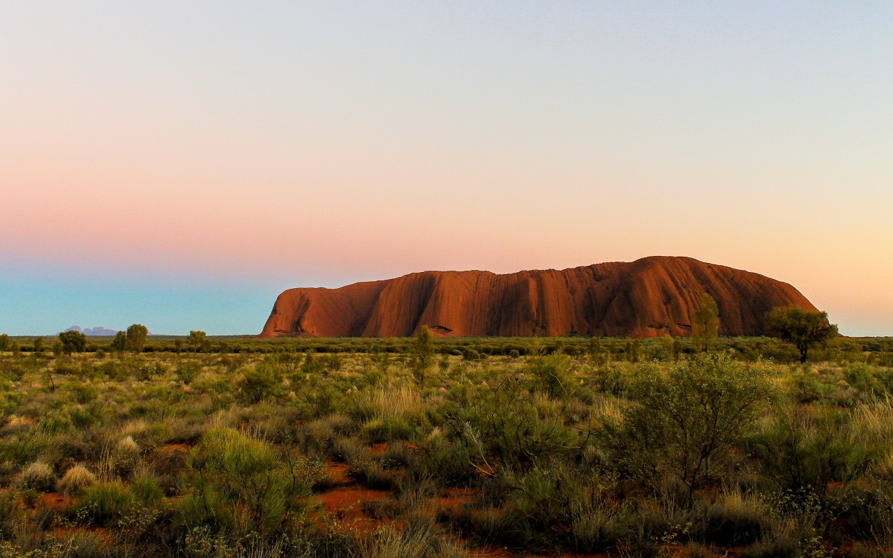 Uluru Sunrise Wallpaper for Desktop 1280x800