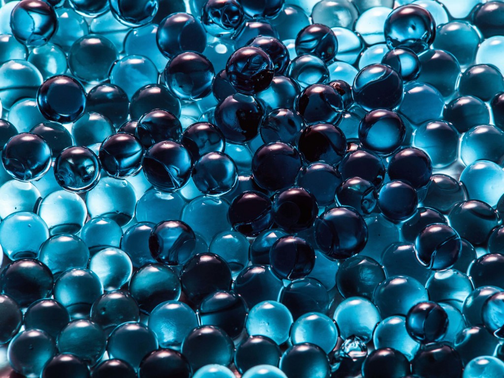 Water Beads Wallpaper for Desktop 1024x768