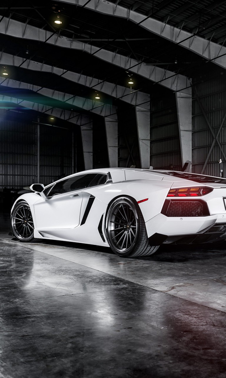 White Lamborghini Aventador Wallpaper for LG Optimus G