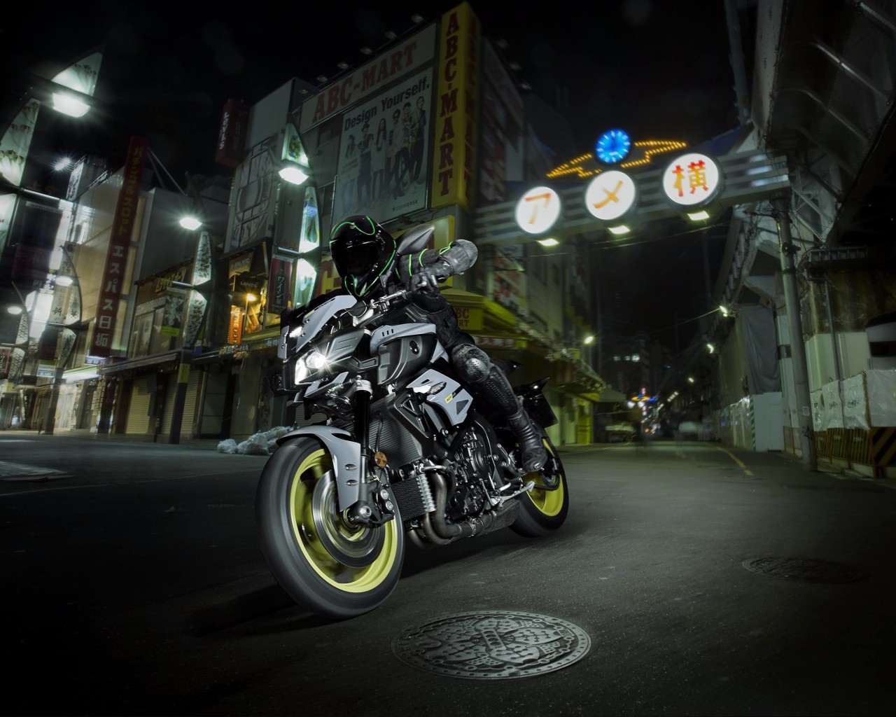 Yamaha MT-10 Superbike Wallpaper for Desktop 1280x1024