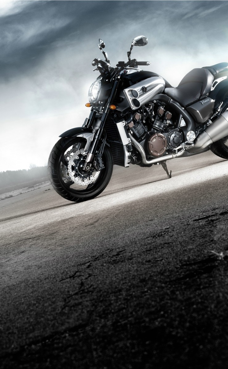 Yamaha VMax Wallpaper for Apple iPhone 4 / 4s